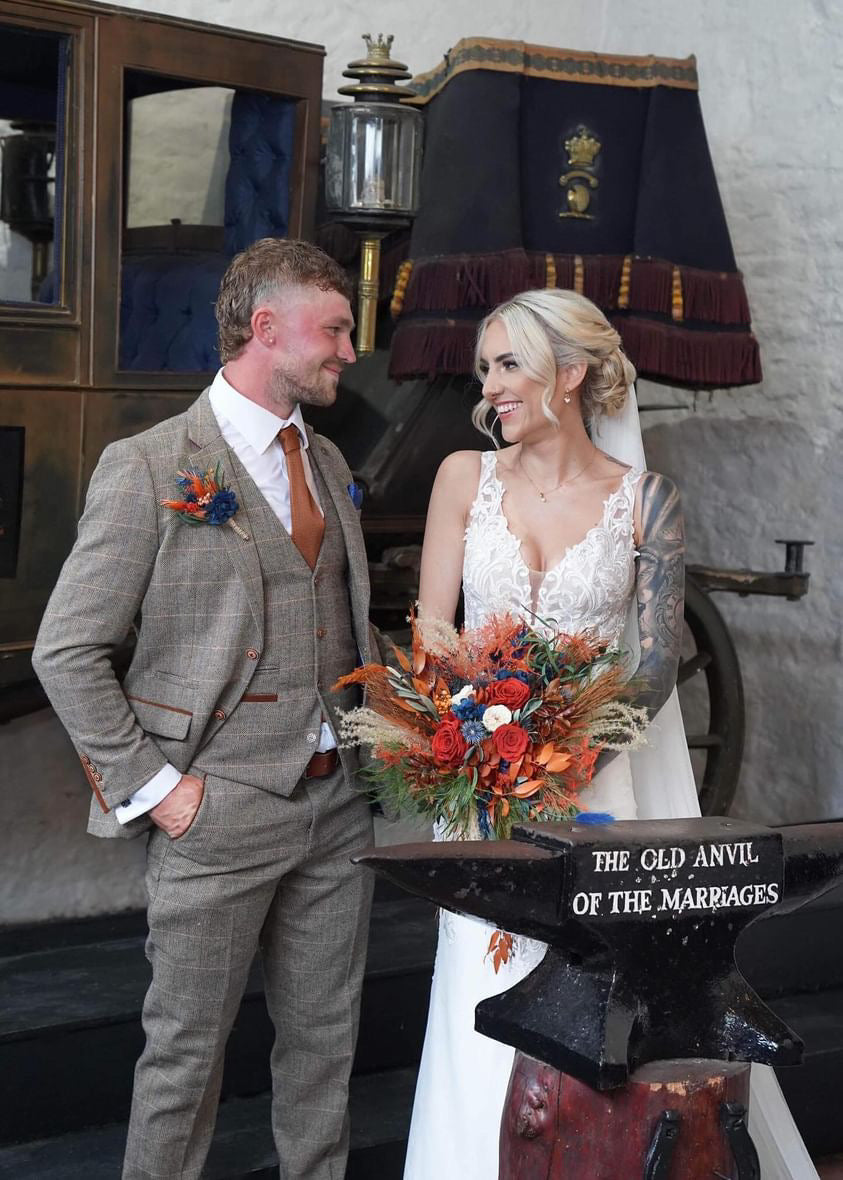 Autumn Cascading Wedding Bouquet β Rust, Orange, Terracotta & Navy Blue Dried Flowers