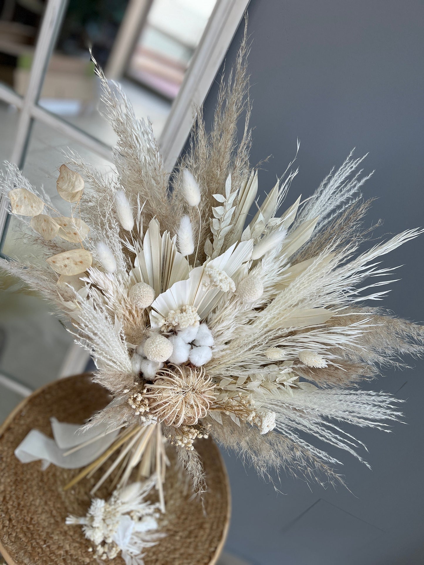 White Wedding Bouquet White Flowers Bouquet Boho Bouquet White Wedding Flowers White Dried Flower Bouquet for Bridesmaids White Bouquet Boho