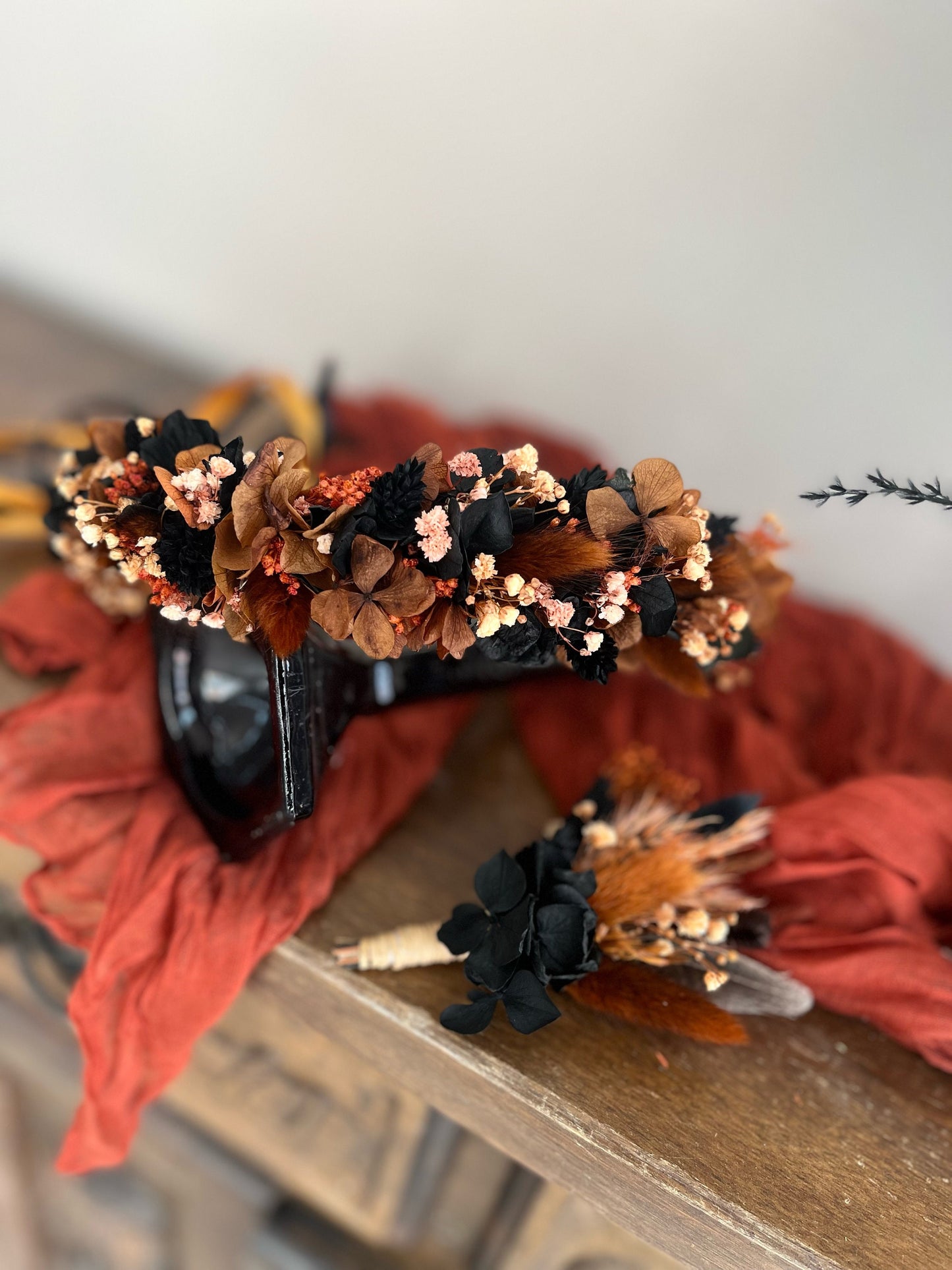 Bouquet Black Rust Moody Boho Bridal Flowers Gothic Wedding Bouquet Witchy Wedding Halloween Bridal Bouquet Misty Wedding Black Bouquet Rust
