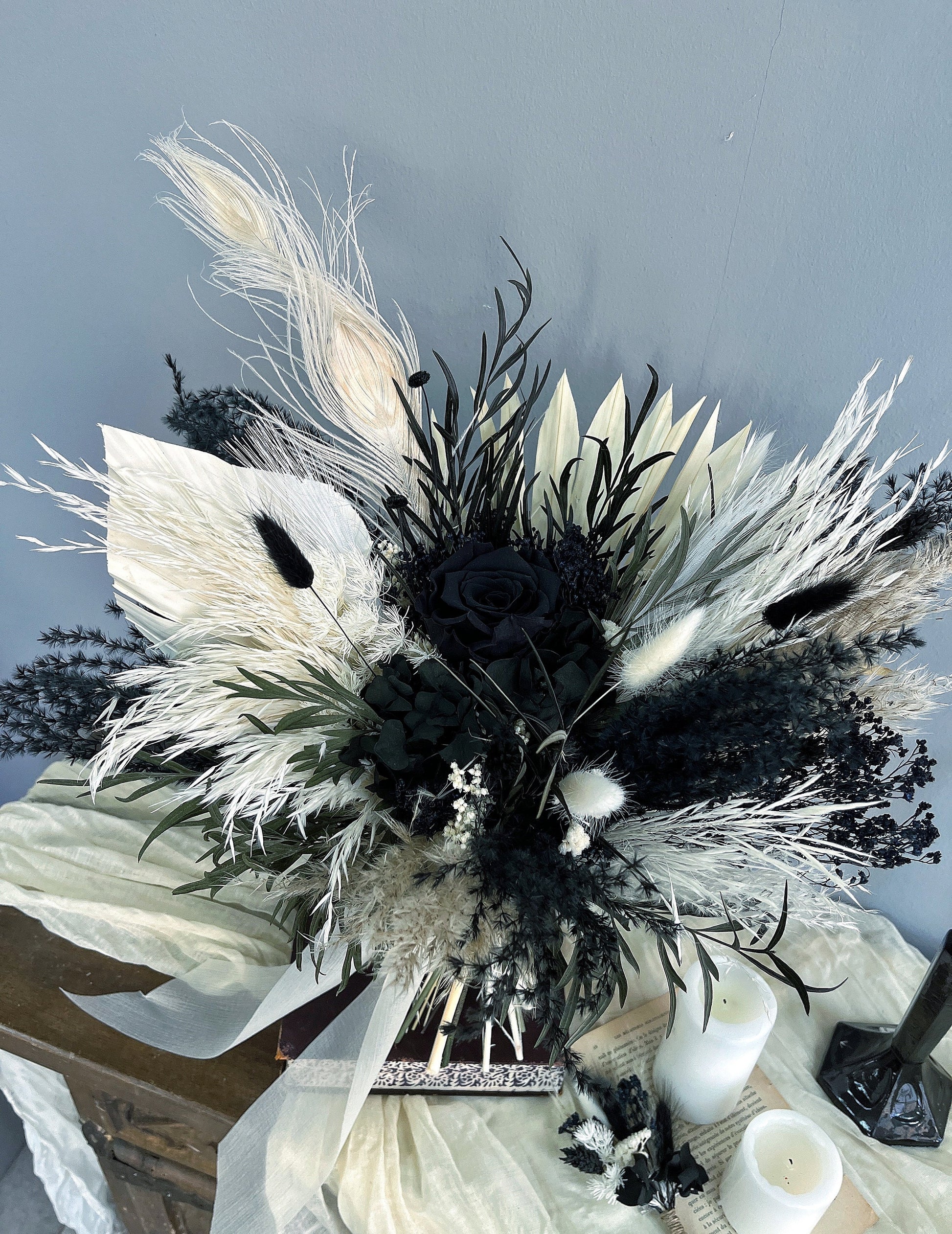 Black & White Wedding Bouquet