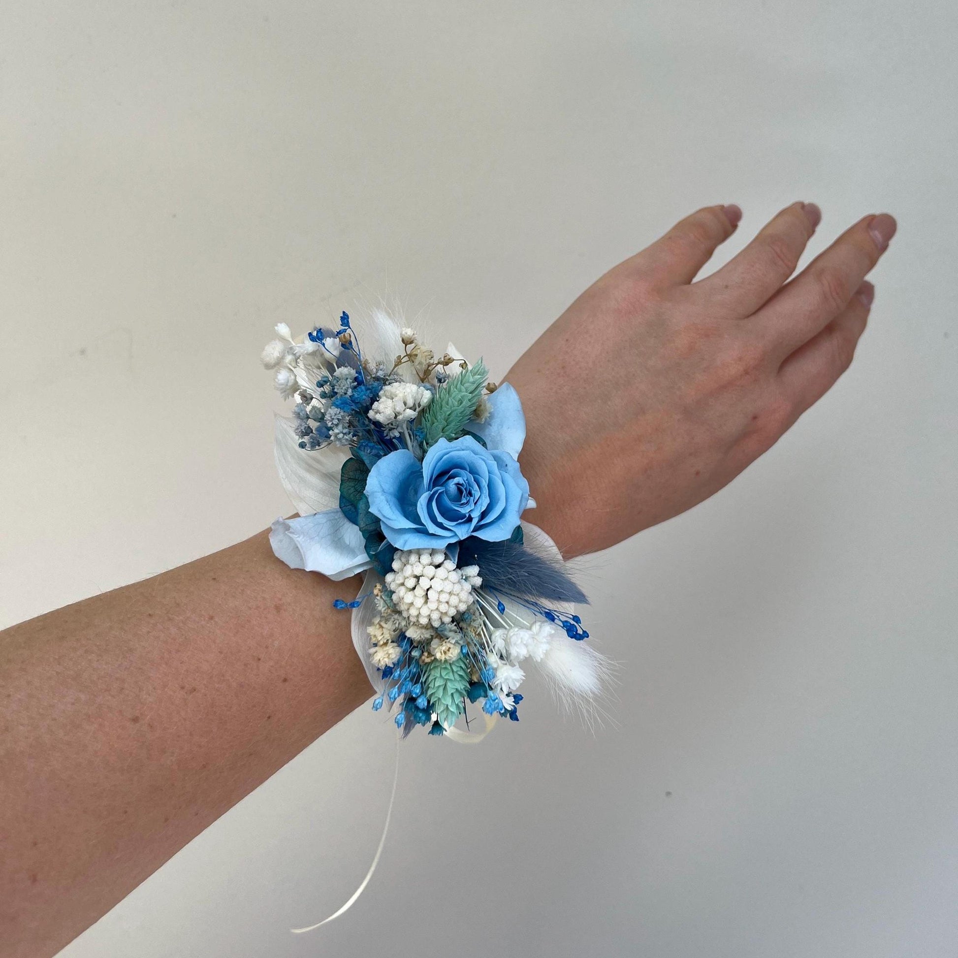Wrist corsage Blue Wedding Flower Wristband Bridesmaid Bracelet Flowers Bridesmaids Corsage Blue Wedding Wrislet mom Accessories Wedding