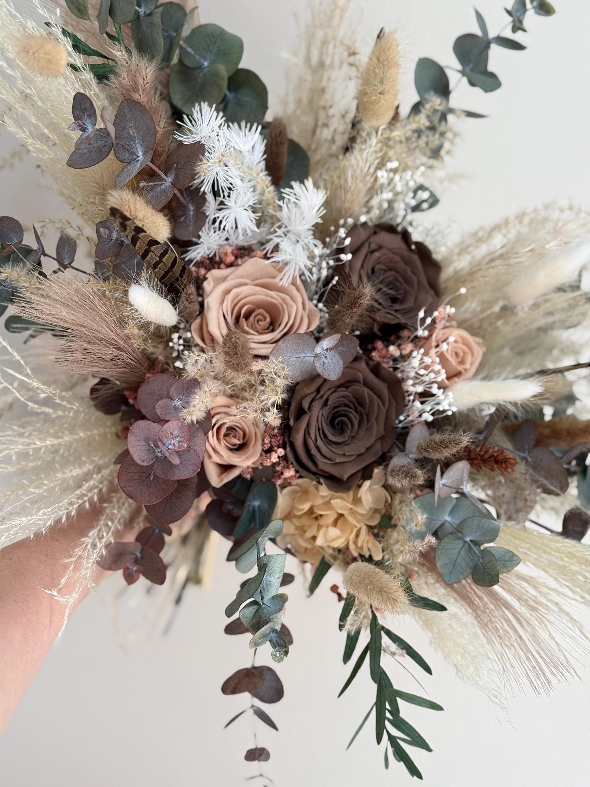 Mocha Mousse Bouquet