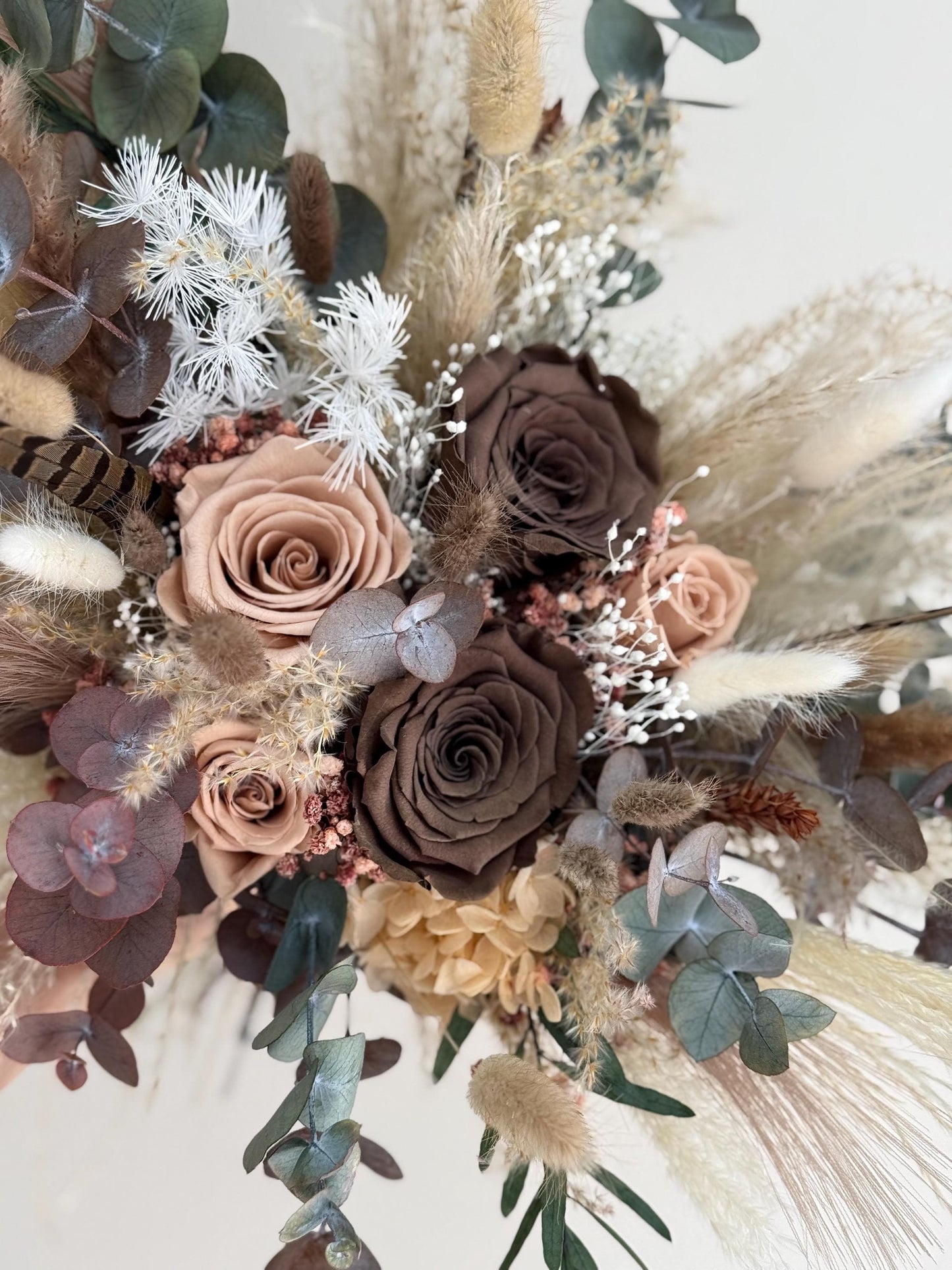 Mocha Mousse Bouquet
