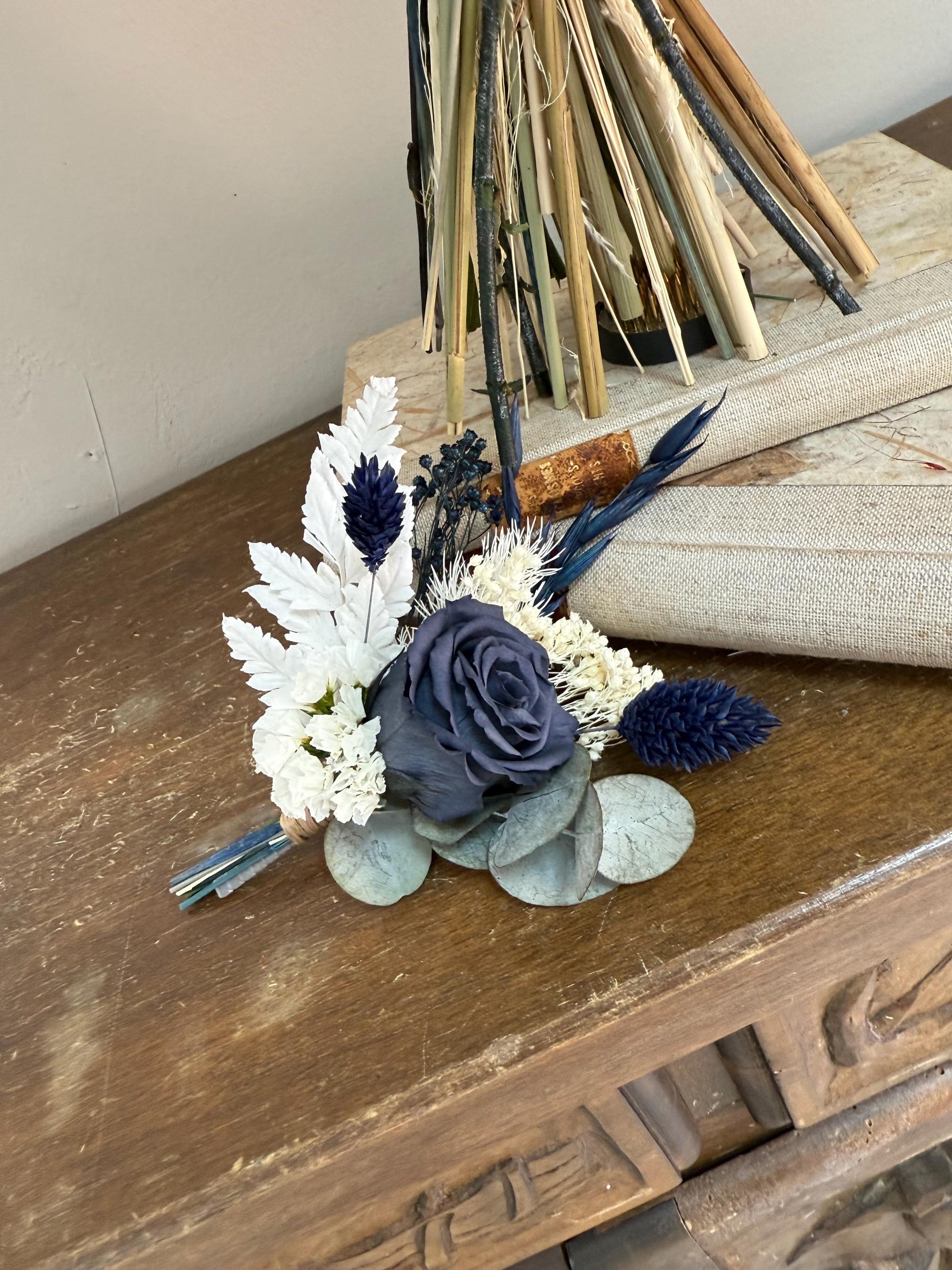 Navy Blue Bridal Bouquet Dusty Blue Dried Flower Wedding Bouquet Rustic Boho Bouquet Blue Bridesmaid Bouquet Dark Blue Wedding Boho Bouquet
