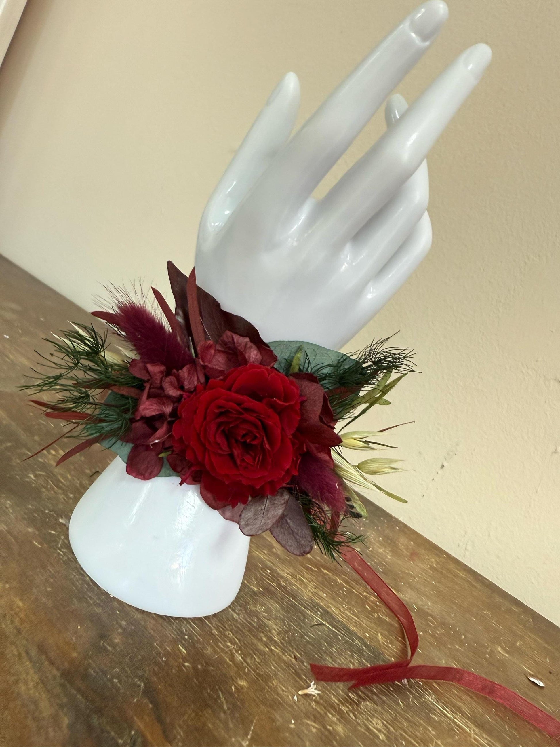 Burgundy & Forest Green Bouquet