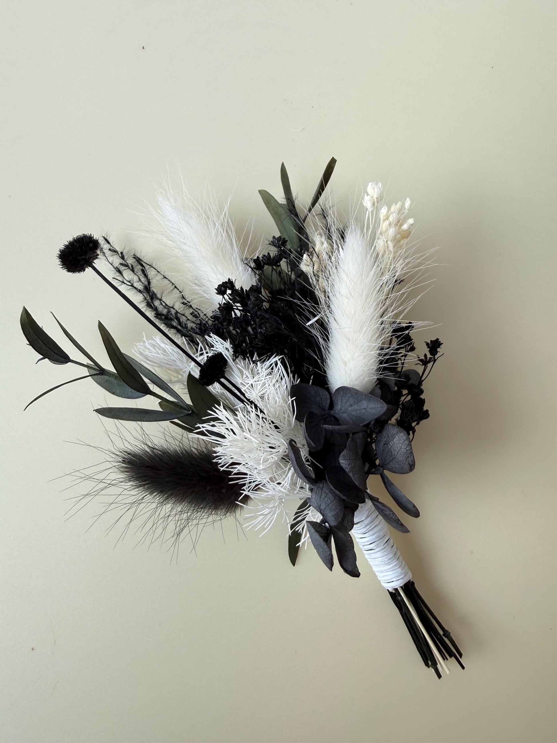 Black & White Bouquet