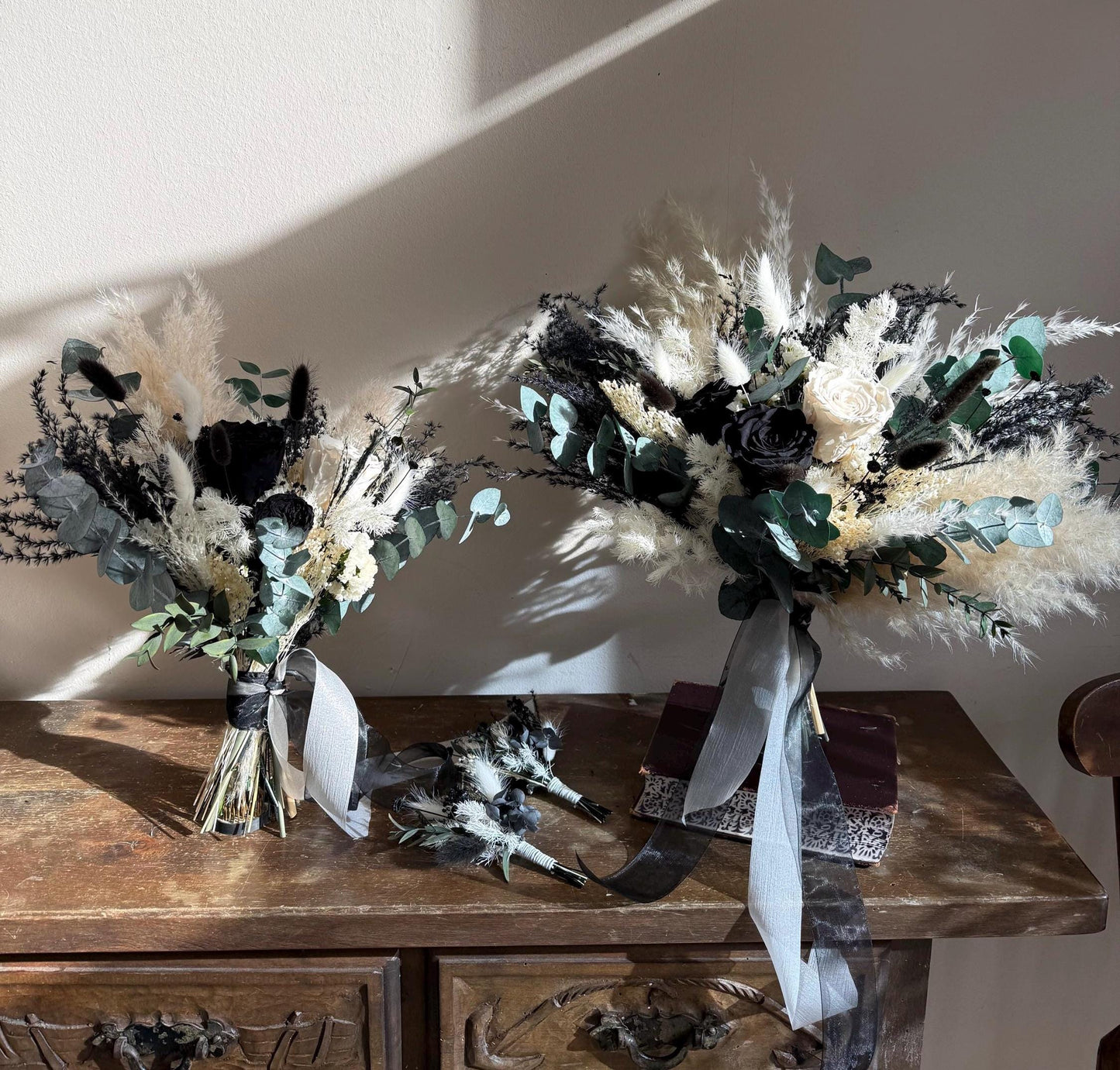 Black & White Bouquet