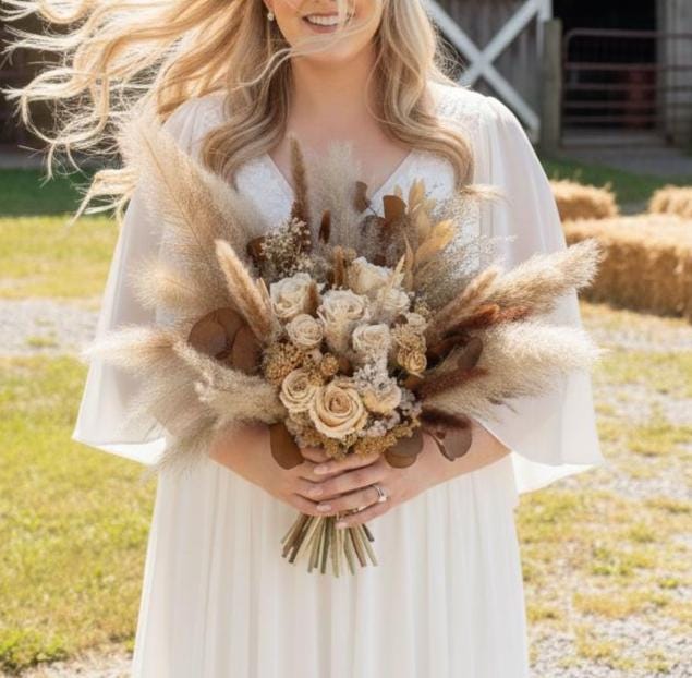Beige & Maroon Bouquet