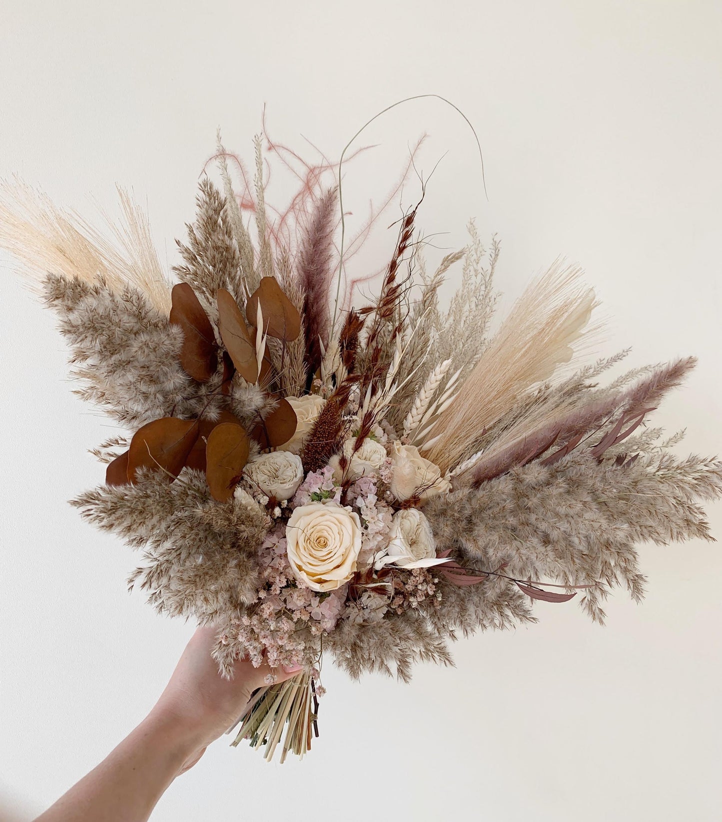 Beige & Maroon Bouquet