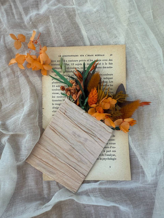 DIY Wedding Pocket Boutonnière Tutorial - Lunaria Flowers