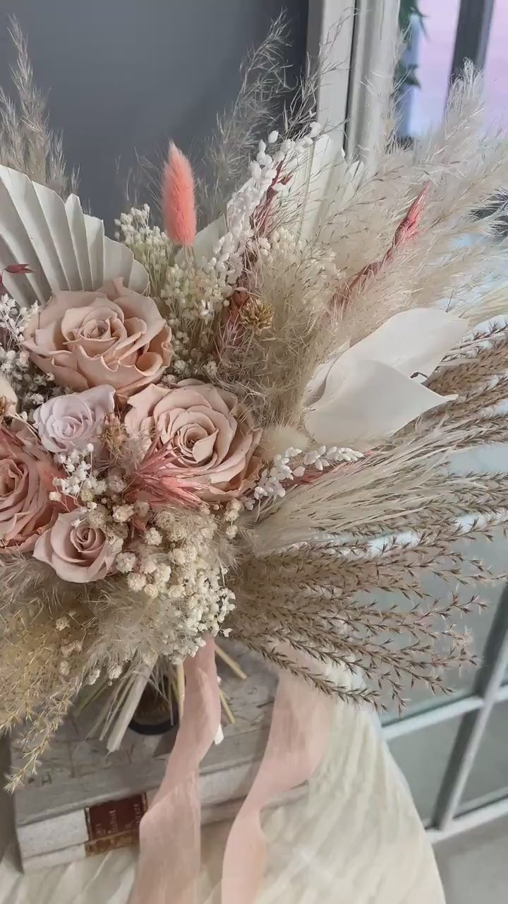 Peach Wedding Bouquet, Rustic Bridal Bouquet, Salmon Wedding Bouquet, Boho Bouquet, Boho Wedding flowers, Blush bridal