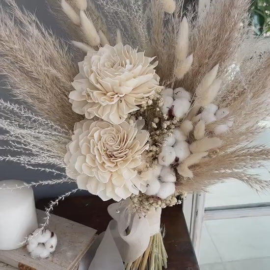 Cotton flowers & Pampas Grass Winter Bouquet, Winter Bridal, Winter Wedding, Winter Bridesmaid, Winter Bride, Boho Bridal, Winter Bouquet