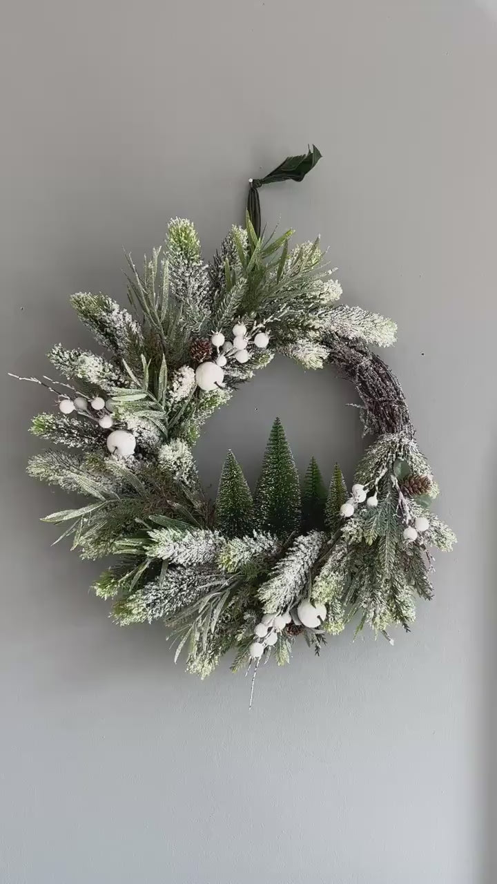 Christmas Wreath, Christmas Foliage Wreath, Christmas Decorations, Rustic Christmas, Holiday Wreath, Christmas Door Wreath, Winter Wreath