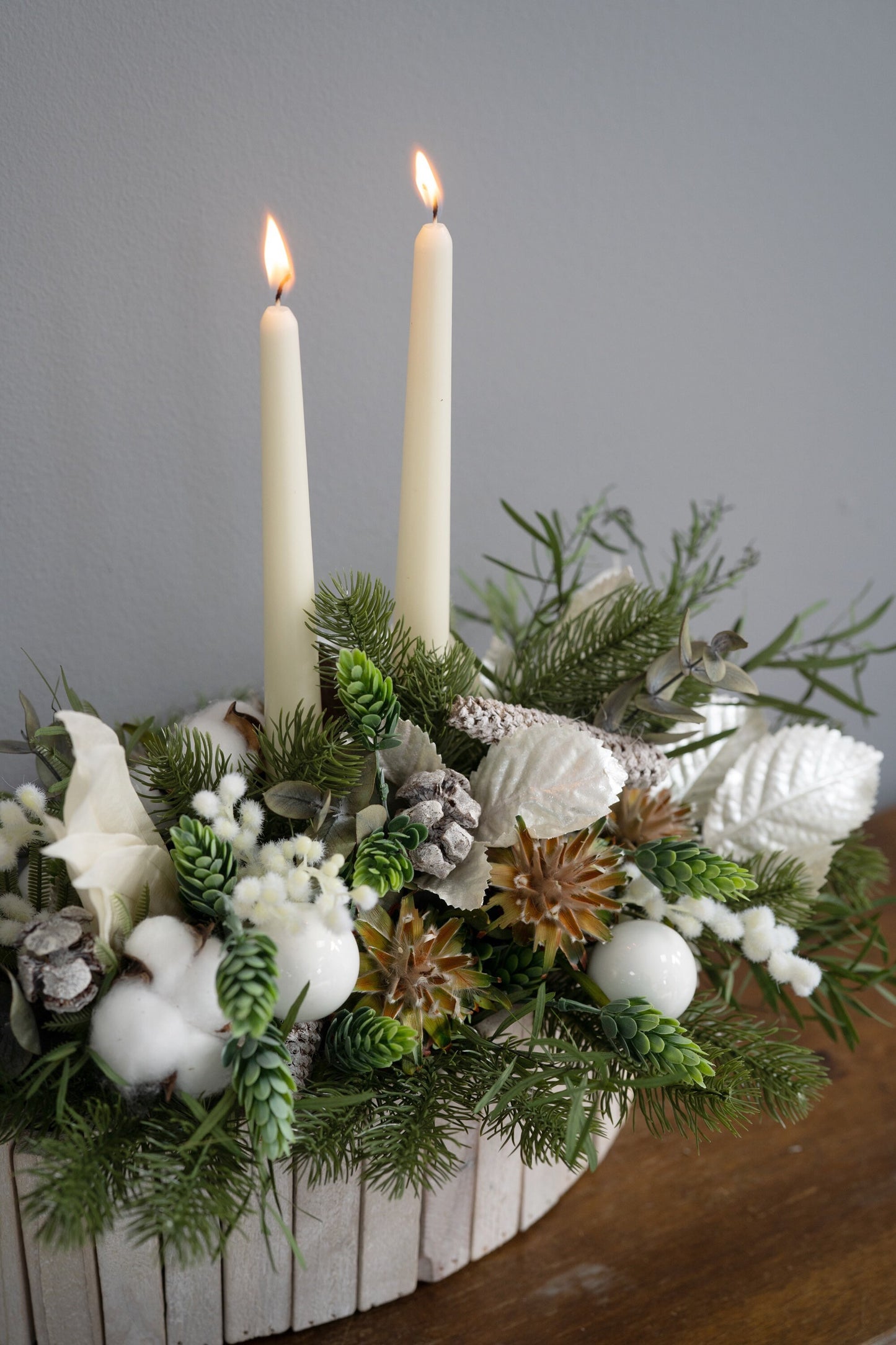 Eucalyptus  wreath, Christmas wreath, Winter wall decor, Christmas decor,Rustic Christmas Wreath, Farmhouse wreath,Dried flower wreath