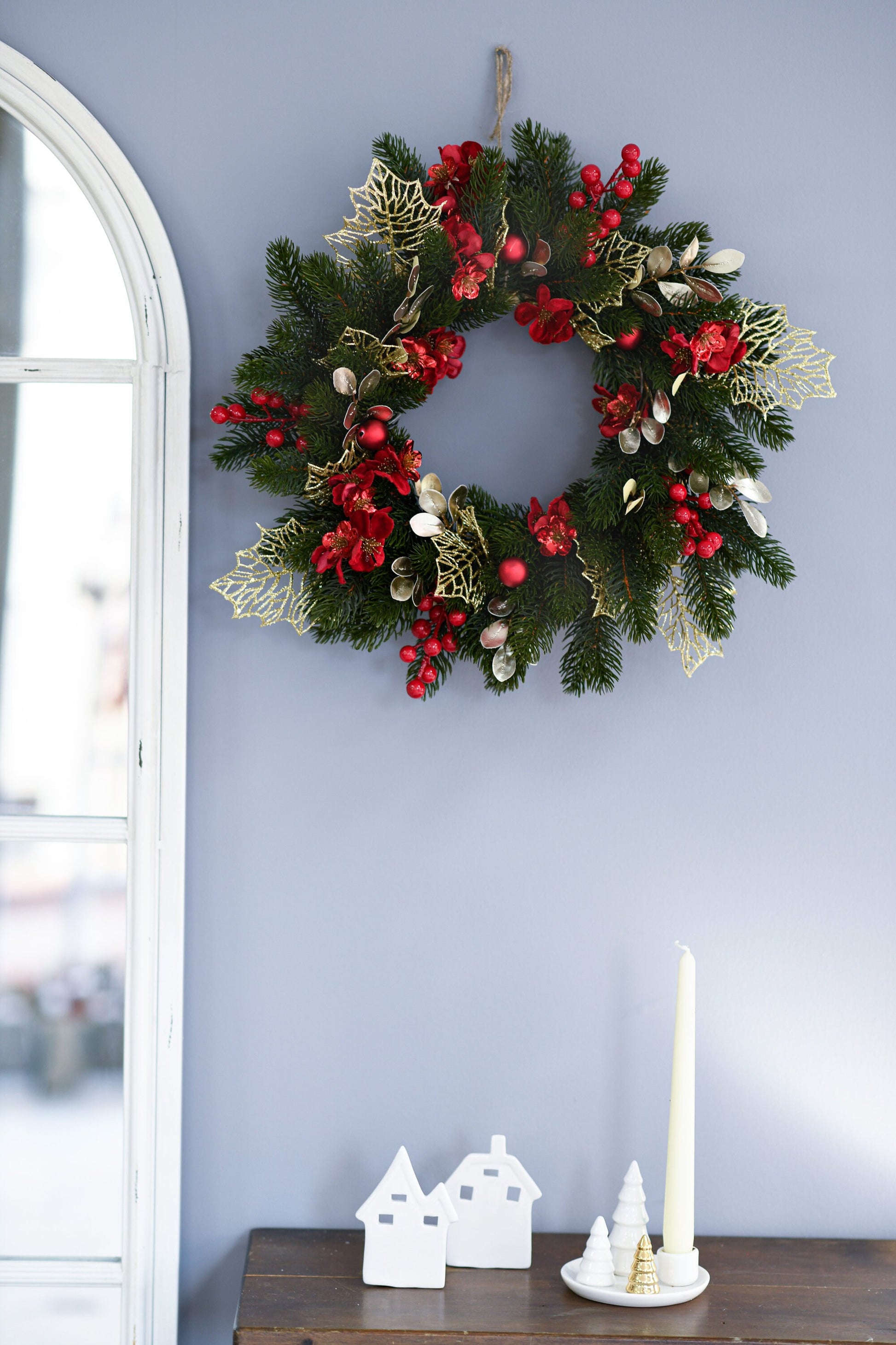 Door Christmas wreath, Christmas wreath, Winter wall decor, Christmas decor,Rustic Christmas Wreath, Red green wreath ,Silk flower wreath