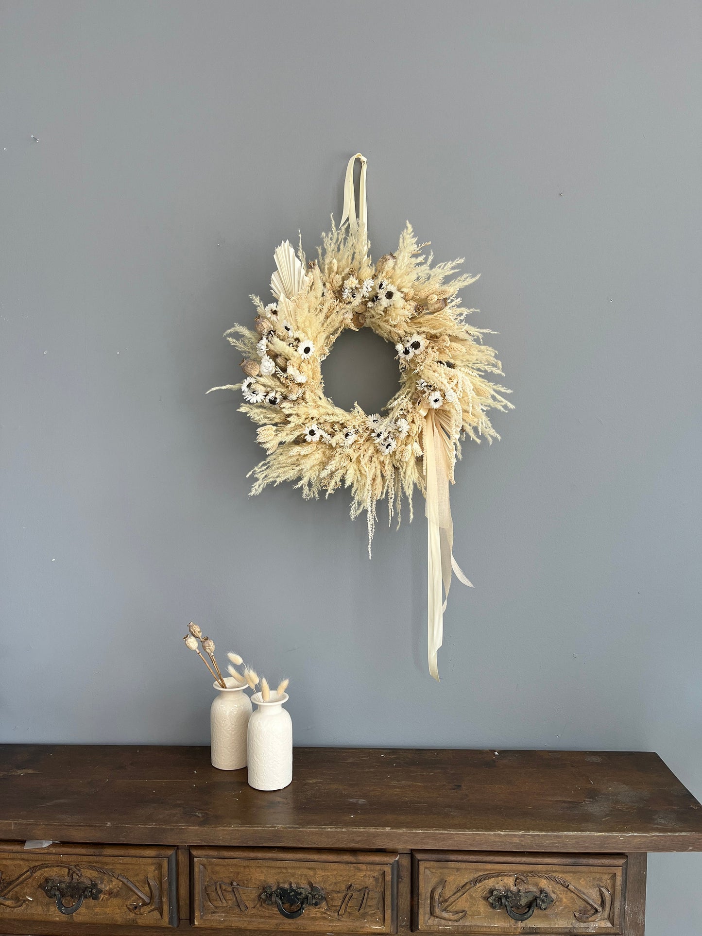White boho wreath, Farmhouse wreath, Rustic wall decor, Rustic home decor, Dried flowers wreath, Housewarming gift, Pampas wreath